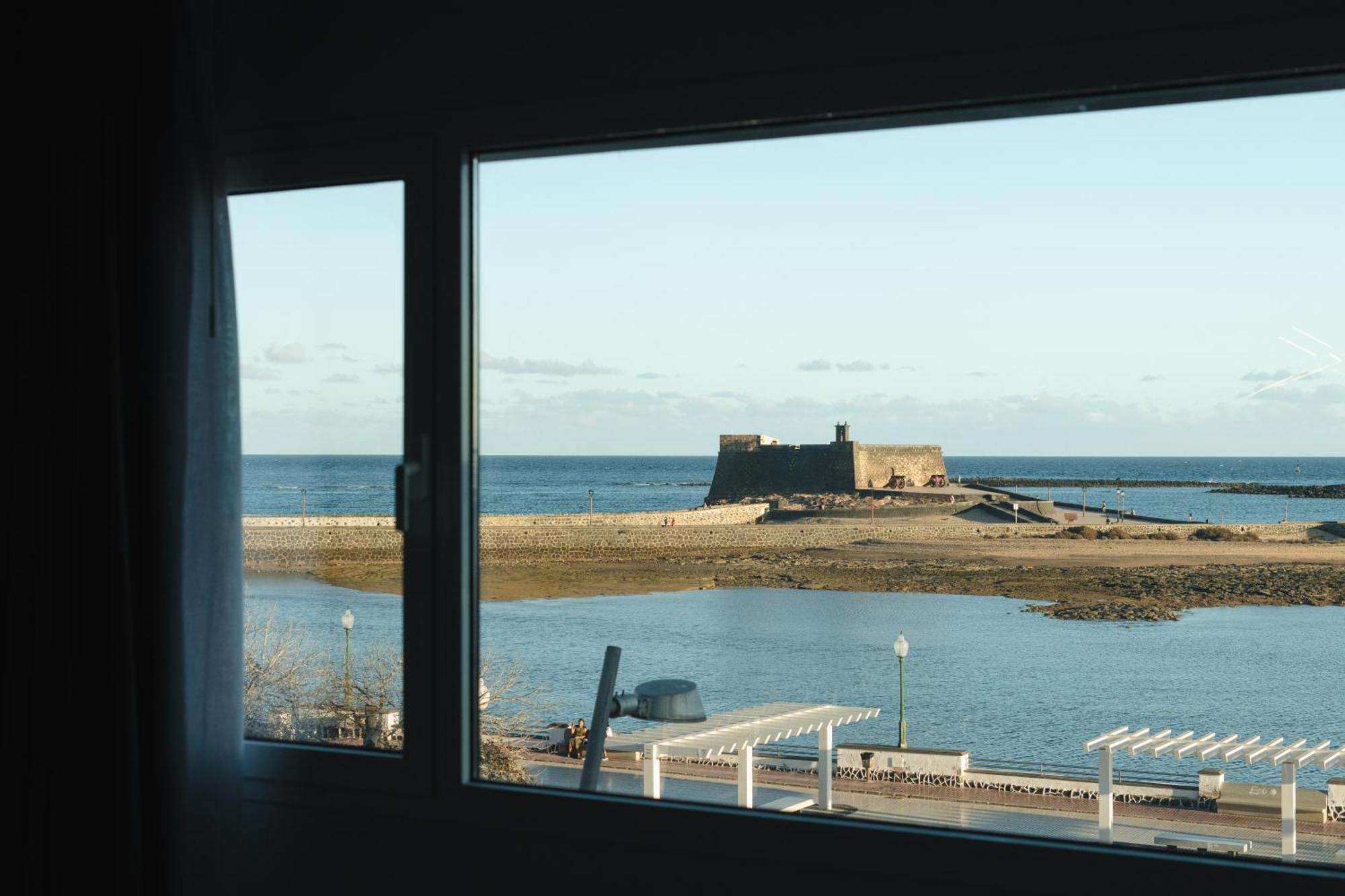 Blue Marina Suites - Boutique Apartments Arrecife  Eksteriør bilde