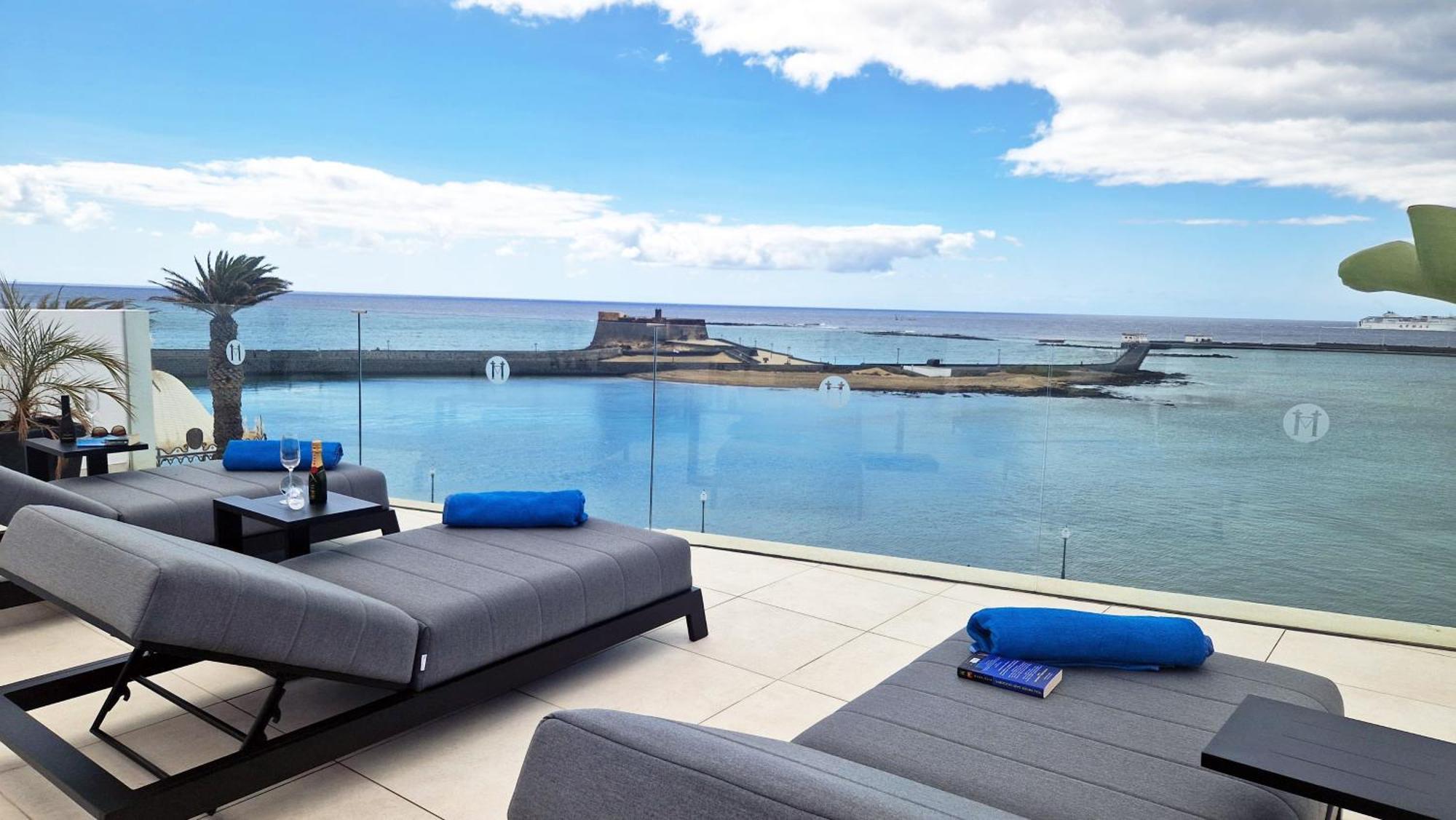Blue Marina Suites - Boutique Apartments Arrecife  Eksteriør bilde