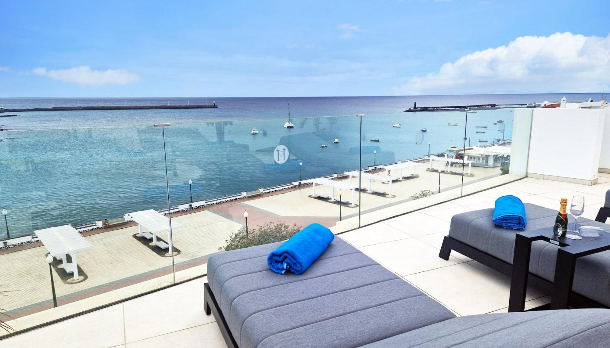 Blue Marina Suites - Boutique Apartments Arrecife  Eksteriør bilde